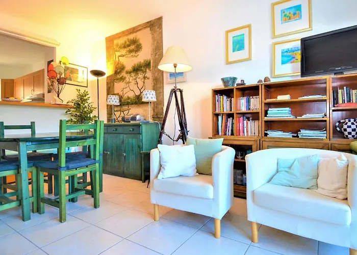 2 Bedroom Amazing In * Aigues-Mortes
