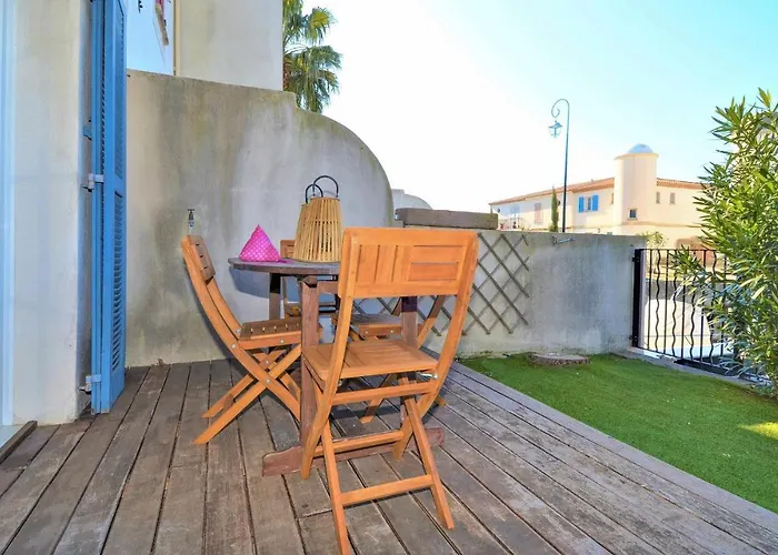 Casa de Férias 2 Bedroom Amazing In *